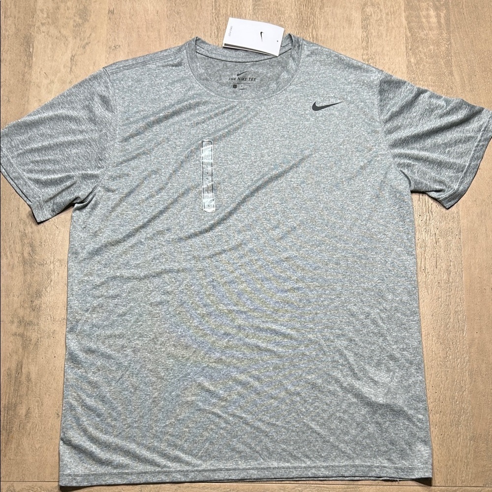 Nike Men's Heather Gray Short Sleeve Tee dry-fit Large